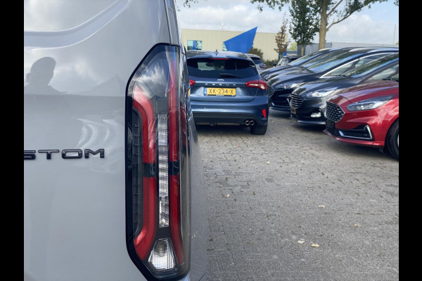 Ford Transit Custom 320 2.5 PHEV L2H1 Sport Zuid | 233pk | Inklapbare trekhaak | 19 inch lichtmetalen Sport velgen (mat zwart) | Verwarmbaar stuurwiel  | Navigatie systeem | B&O speakers