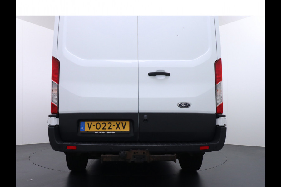 Ford Transit 350 2.0TDCI 170PK Automaat L3H2 3-Persoons Apple Carplay Android Auto Airco Navi Camera Pdc Cruise Control Aut.Verlichting Voorr Schuifdeur Wand-Vloerbekleding Trekhaak Voorbereiding 1e Eigenaar Euro 6 1.900KG Trekgewicht