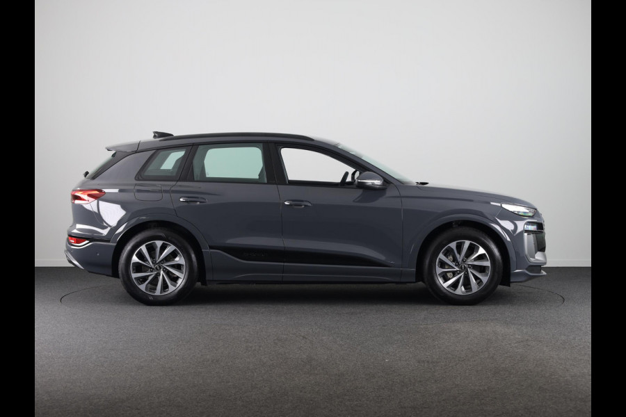 Audi Q6 e-tron Advanced edition e-tron perf 225kW/306pk 100Kwh Ha Tech Plus pakket, sportstoelen met leder, omgevingscamera's, adaptive cruisecontrol, verwarmbare voor en achterstoelen