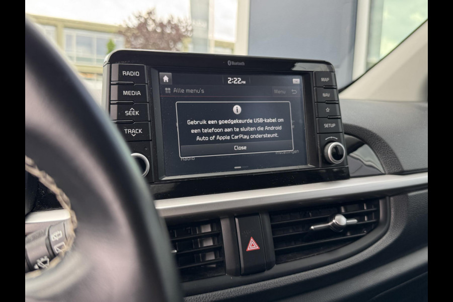 Kia Picanto 1.0 MPi DynamicPlusLine | Navigatie | Apple Carplay | 15inch Lichtmetaal | Achteruitrijcamera | Automatische Airco