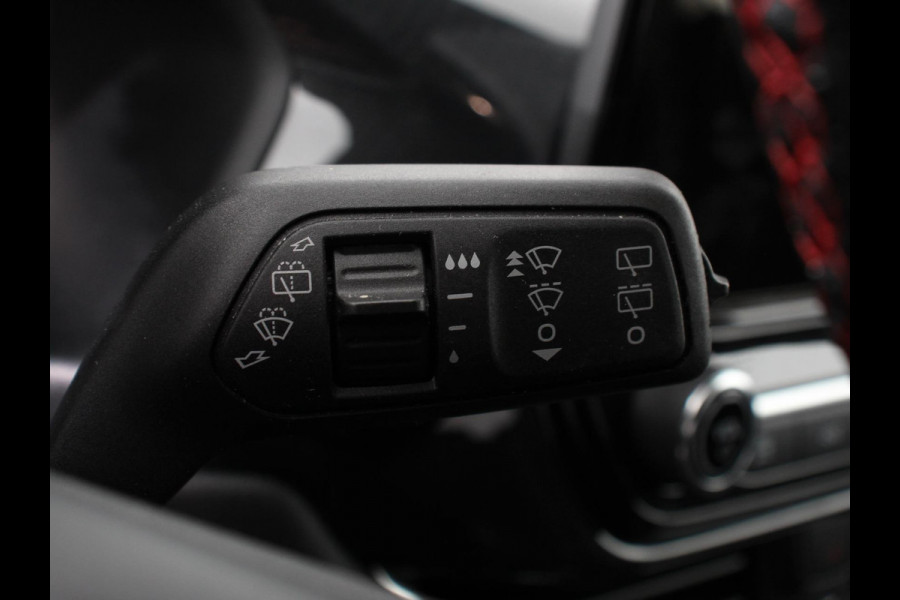 Ford Puma 1.0 EcoBoost 125pk Hybrid ST-Line | Navigatie | Apple Carplay/Android Auto | Climate Control | Cruise Control | Led | Dab | Verwarmde voorstoelen | Parkeer sensoren | Keyless Entry