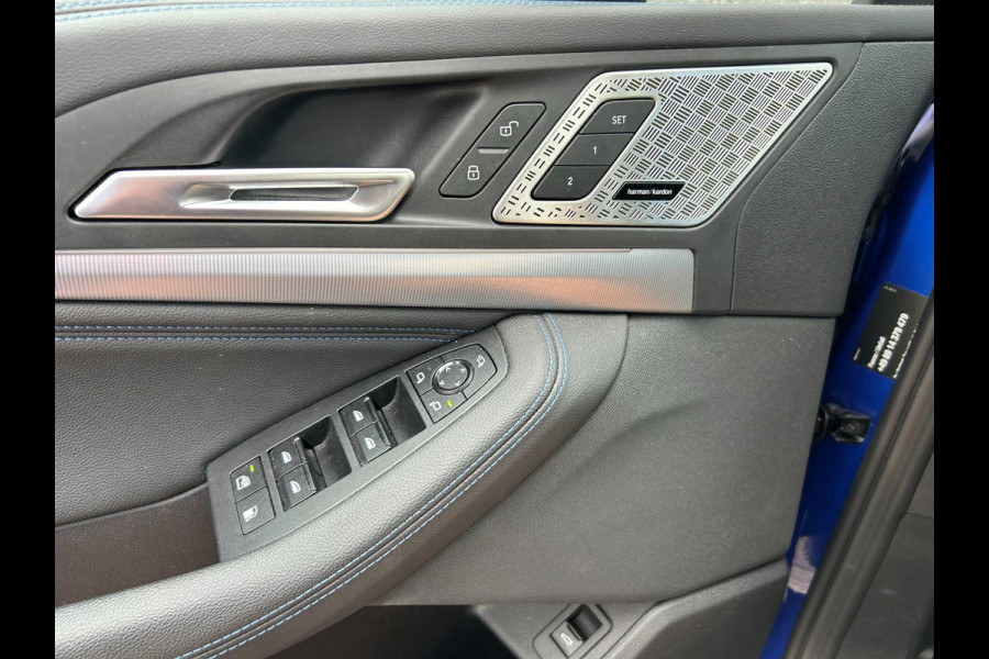 BMW 2 Serie Active Tourer 225e xDrive M-Pakket | HARMAN KARDON | TREKHAAK | PANO | BOMVOL | APK T/M 17-1-2027 | FABRIEKSGARANTIE