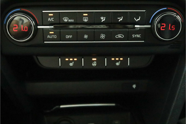 Kia Ceed Sportswagon 1.5 T-GDi GT-Line Apple Carplay/Android Auto - Cruise Control Adaptief - Dodehoekdetectie - Climate Control - Navigatie - Fabrieksgarantie tot 07-2031