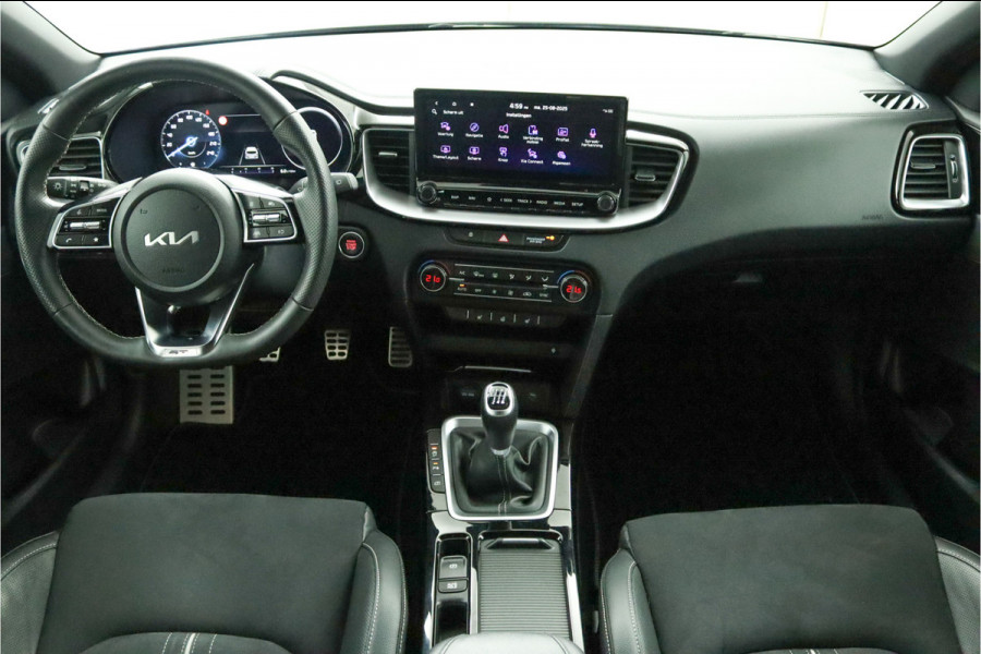 Kia Ceed Sportswagon 1.5 T-GDi GT-Line Apple Carplay/Android Auto - Cruise Control Adaptief - Dodehoekdetectie - Climate Control - Navigatie - Fabrieksgarantie tot 07-2031
