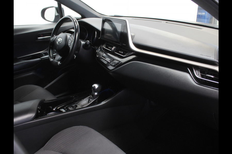 Toyota C-HR 1.8 Hybrid Bi-Tone CLIMATE | ADAPCRUISE | NAVI | PDCV+A | VERW.STOELEN | AFNB.TREH | LMV | CAMERA