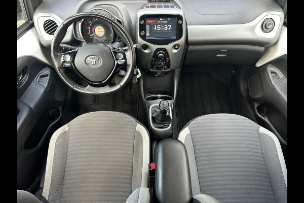Toyota Aygo 1.0 VVT-i X-Play Limited Apple Carplay Rijklaarprijs!