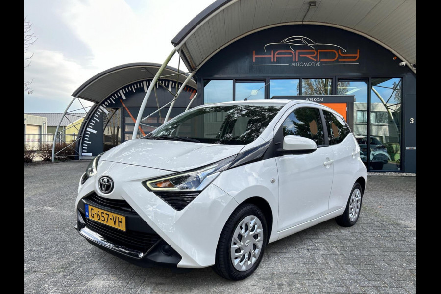 Toyota Aygo 1.0 VVT-i X-Play Limited Apple Carplay Rijklaarprijs!