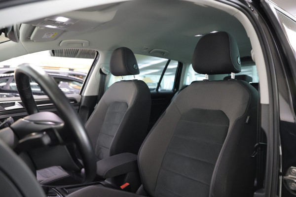 Volkswagen GOLF Variant 1.5 TSI Highline ERGO CAMERA NAVI ACC DHS STOEL/ST VW '20
