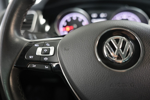 Volkswagen GOLF Variant 1.5 TSI Highline ERGO CAMERA NAVI ACC DHS STOEL/ST VW '20