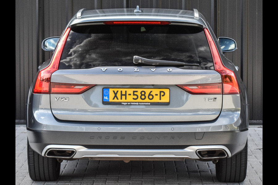 Volvo V90 Cross Country 2.0 T5 Pro | LEDER | TREKHAAK | CAMERA | MEMORY SEATS | LED | ADAPTIVE CRUISE |