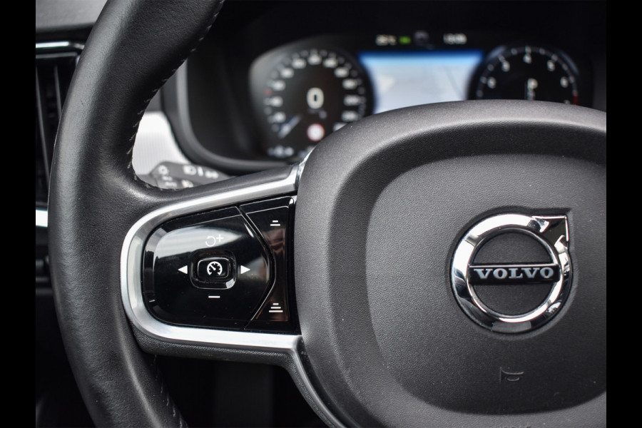 Volvo V90 Cross Country 2.0 T5 Pro | LEDER | TREKHAAK | CAMERA | MEMORY SEATS | LED | ADAPTIVE CRUISE |