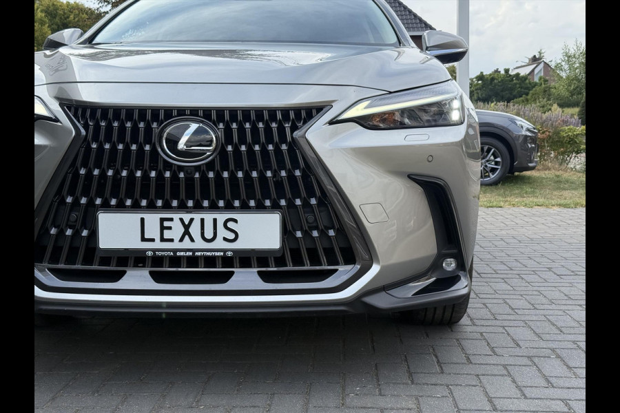 Lexus NX 450h+ Launch Edition | Groot scherm, Stoelventilatie, Stuurverwarming, Dodehoekherkenning, Memory, Eerste eigenaar!