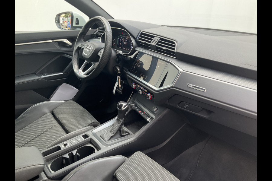 Audi Q3 45 TFSI e PHEV S edition Dig.Display S-line Full Navi Plug-in Carplay