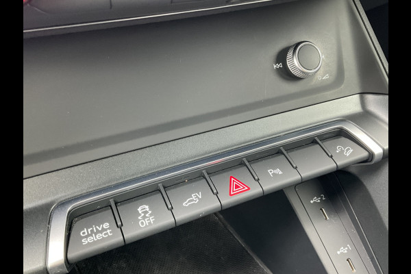 Audi Q3 45 TFSI e PHEV S edition Dig.Display S-line Full Navi Plug-in Carplay