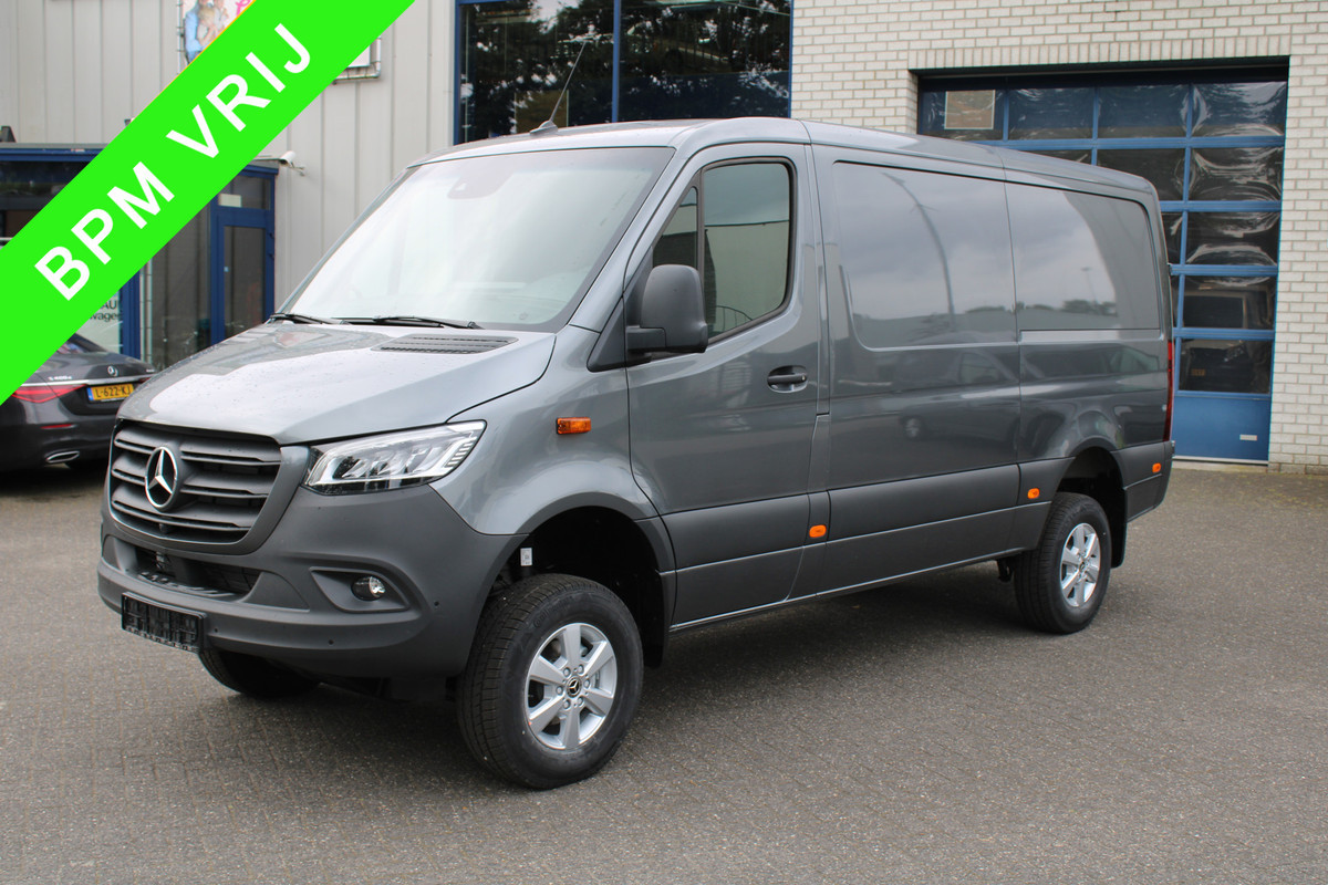 Mercedes-Benz Sprinter 319 CDI 4x4 AWD L2H1 4x4, MBUX 10.25 met 360 graden camera, LED verlichting