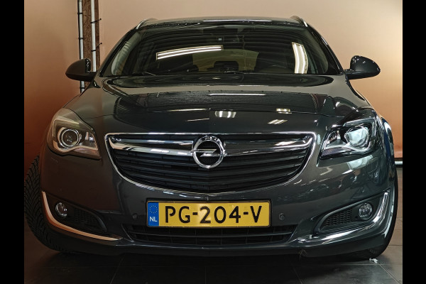 Opel Insignia Sports Tourer 1.4 T EcoFLEX Business+ trekhaak | navi | lmv