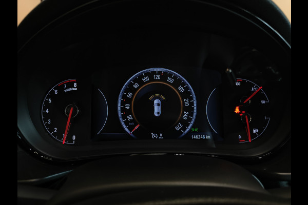 Opel Insignia Sports Tourer 1.4 T EcoFLEX Business+ trekhaak | navi | lmv