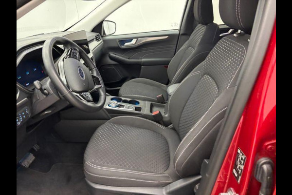Ford Kuga 2.5 PHEV Titanium 243pk | Winterpack | Afneembare Trekhaak | 2.100kg Trekgewicht | Achteruitrijcamera