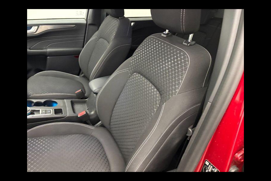 Ford Kuga 2.5 PHEV Titanium 243pk | Winterpack | Afneembare Trekhaak | 2.100kg Trekgewicht | Achteruitrijcamera