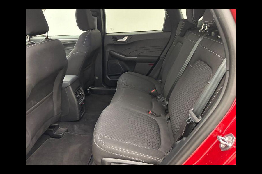 Ford Kuga 2.5 PHEV Titanium 243pk | Winterpack | Afneembare Trekhaak | 2.100kg Trekgewicht | Achteruitrijcamera