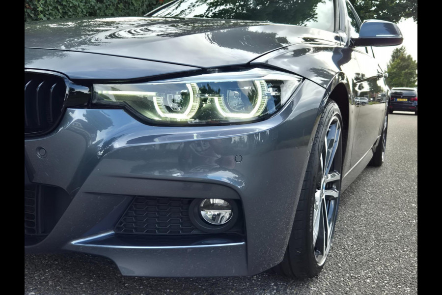 BMW 3-serie M Sport 1e EIG 100% Dealer Pano Cam Apple CarPlay Touring LED 19inch NL 320i High Executive