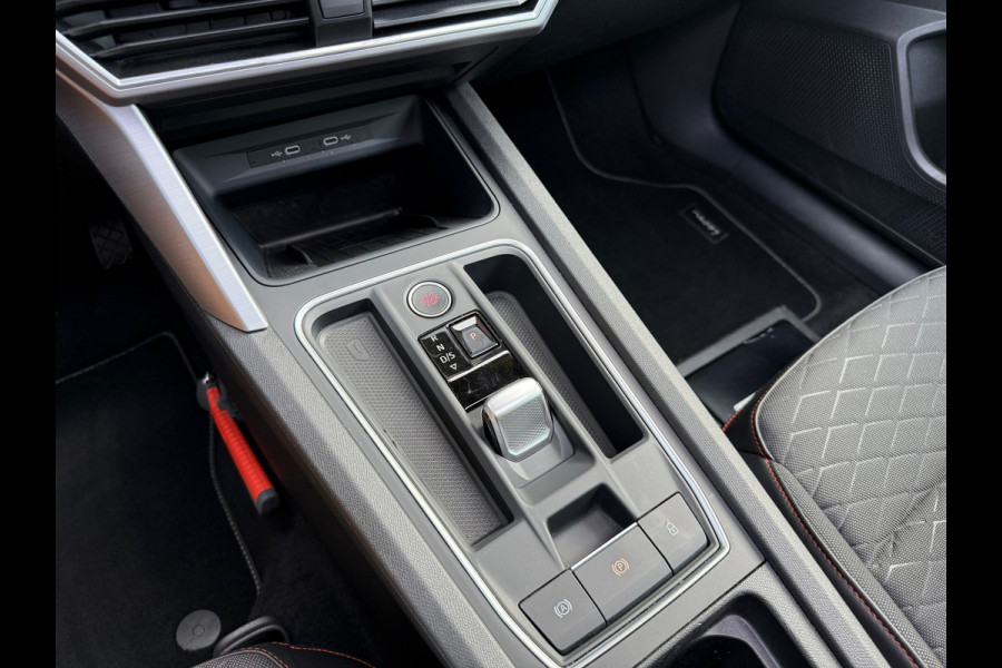 Seat Leon 1.5 eTSI FR Launch Edition - Automaat - Panoramadak- Navi - Org.NL