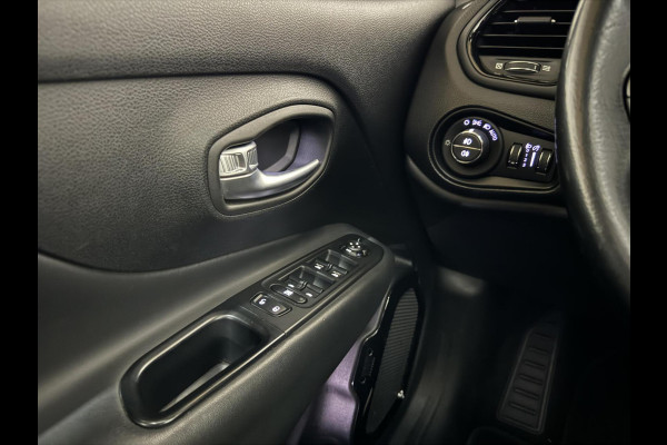 Jeep Renegade 1.4 MultiAir Limited Pano Leer Cruise Navi Trekh. NAP