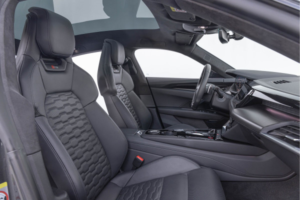Audi e-tron GT RS 600pk Quattro Pano B&O 4-wielsturing HuD 21'' Carbon