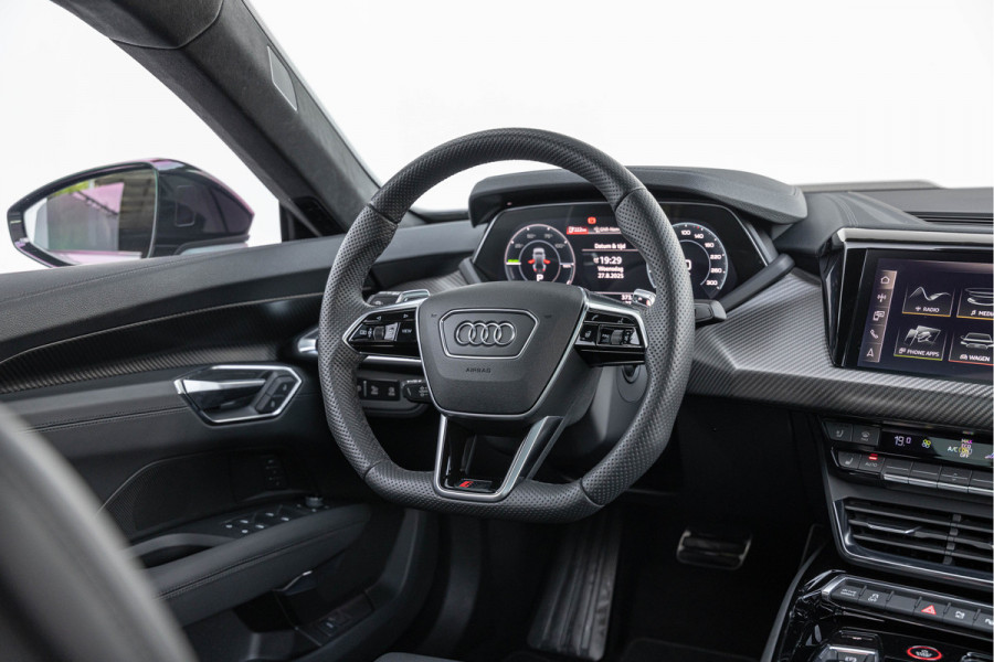 Audi e-tron GT RS 600pk Quattro Pano B&O 4-wielsturing HuD 21'' Carbon