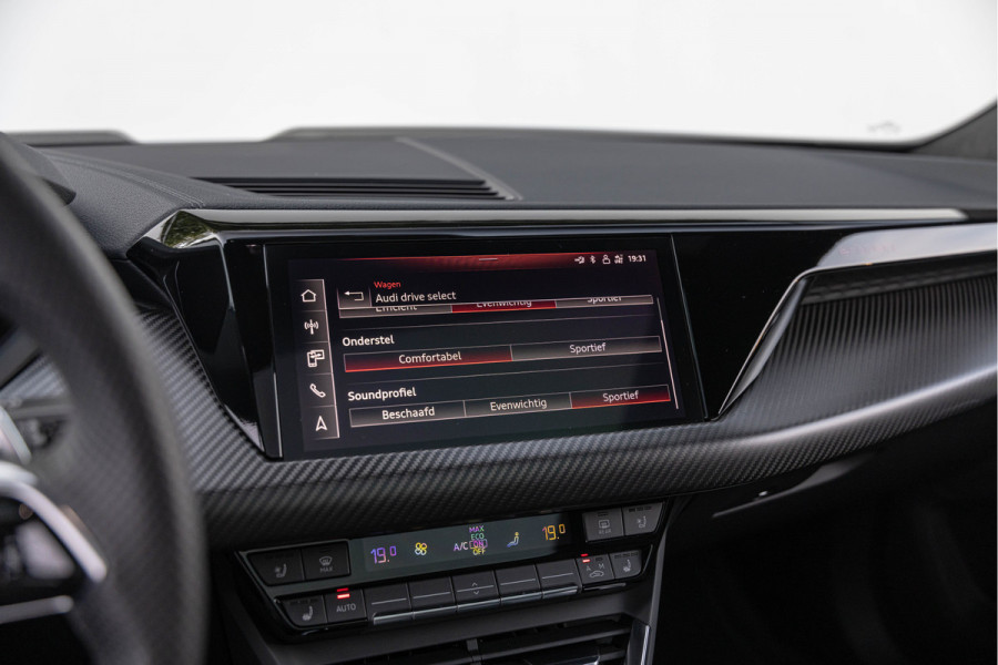 Audi e-tron GT RS 600pk Quattro Pano B&O 4-wielsturing HuD 21'' Carbon