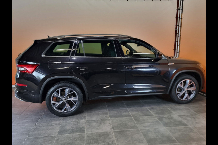 Škoda Kodiaq 1.5 TSI Sportline Business navi | trekhaak | dealer onderhouden | stoel en stuurverwarming | sportint