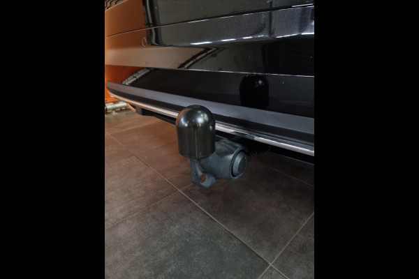 Škoda Kodiaq 1.5 TSI Sportline Business navi | trekhaak | dealer onderhouden | stoel en stuurverwarming | sportint