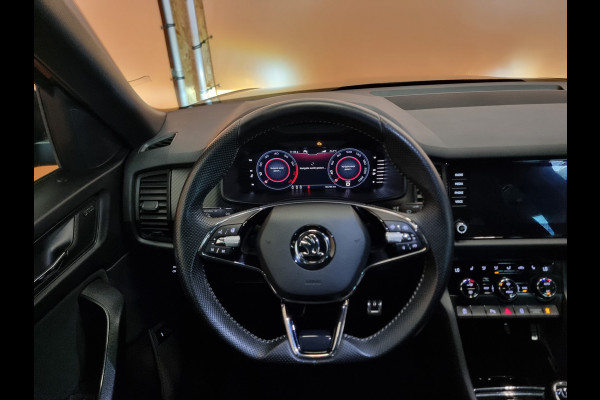 Škoda Kodiaq 1.5 TSI Sportline Business navi | trekhaak | dealer onderhouden | stoel en stuurverwarming | sportint