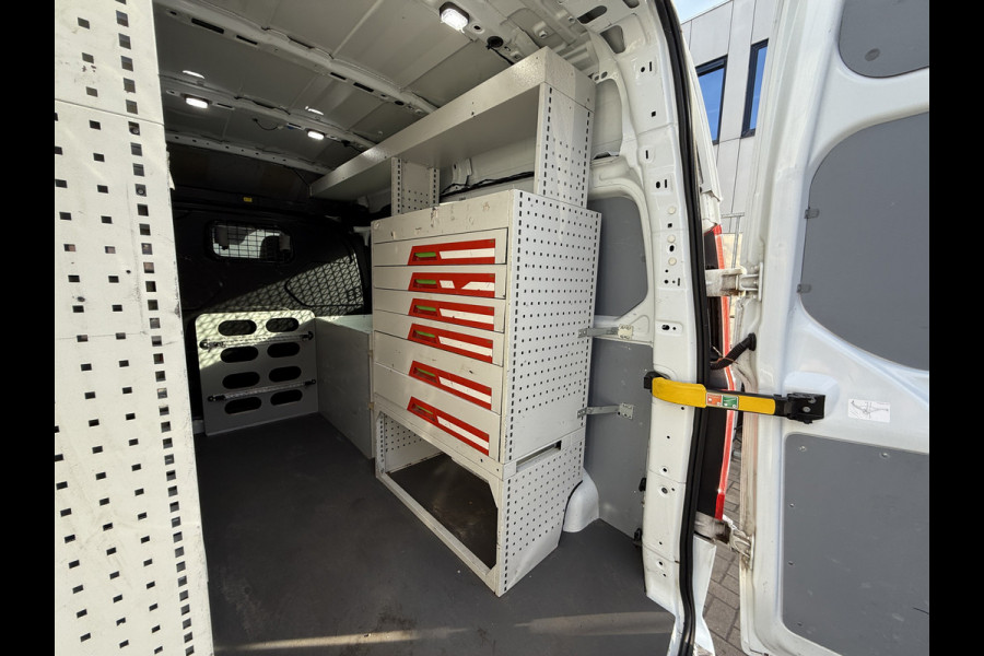 Ford Transit Custom 340 2.0 TDCI 130PK EURO 6 Automaat L1H2 Cruise control/navigatie systeem/app Connect