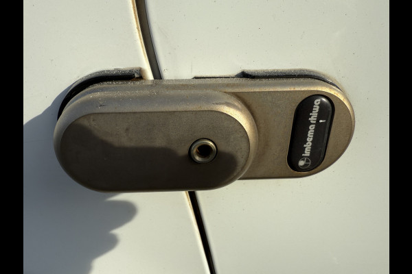 Ford Transit Custom 340 2.0 TDCI 130PK EURO 6 Automaat L1H2 Cruise control/navigatie systeem/app Connect