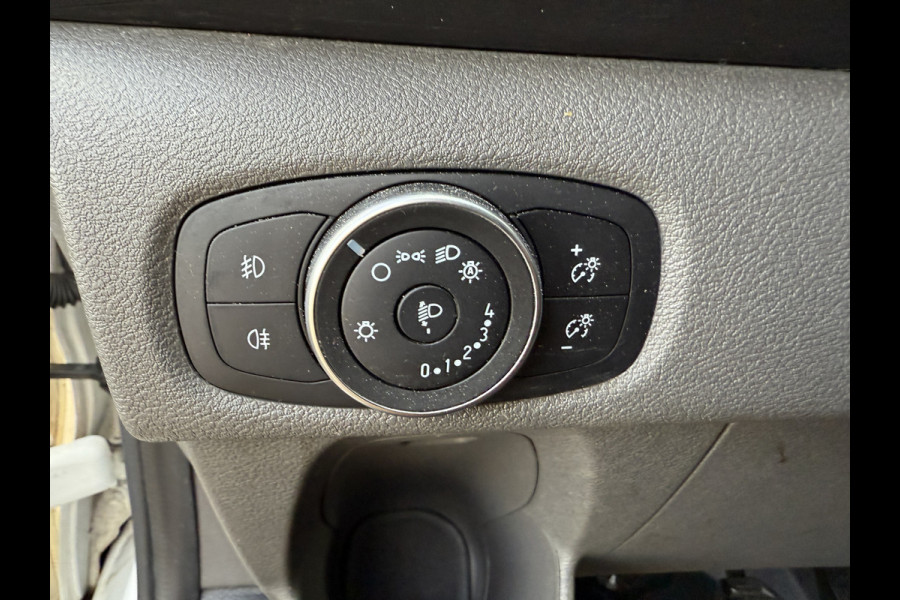 Ford Transit Custom 340 2.0 TDCI 130PK EURO 6 Automaat L1H2 Cruise control/navigatie systeem/app Connect