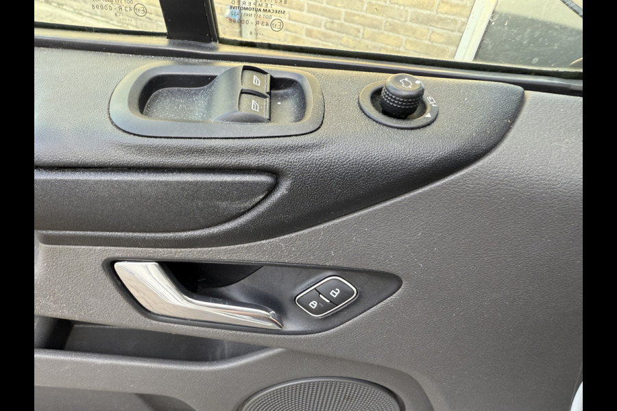 Ford Transit Custom 340 2.0 TDCI 130PK EURO 6 Automaat L1H2 Cruise control/navigatie systeem/app Connect