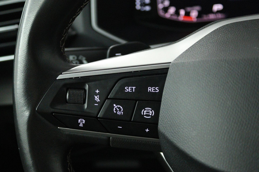 Seat Tarraco 1.5 TSI Xcellence 7p (PANORAMADAK, TREKHAAK, DIGITALE COCKPIT, CAMERA, AUTOMAAT, PARKEERSENSOREN, NL-AUTO)