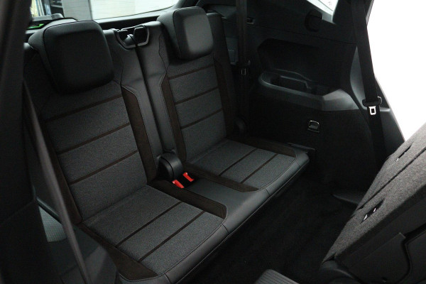 Seat Tarraco 1.5 TSI Xcellence 7p (PANORAMADAK, TREKHAAK, DIGITALE COCKPIT, CAMERA, AUTOMAAT, PARKEERSENSOREN, NL-AUTO)