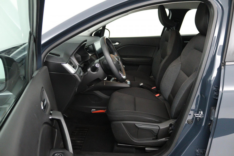 Renault Captur 1.0 TCe 100 Zen (ACHTERUITRIJCAMERA, NAVIGATIE, CRUISE CONTROL, LANE-ASSIST, PARKEERSENSOREN)