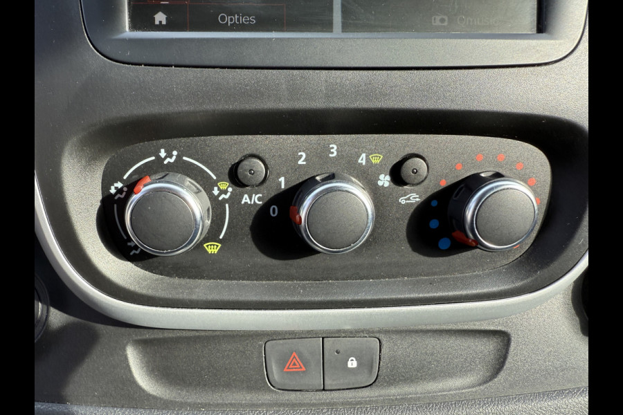 Renault Trafic 2.0 dCi 120PK EURO 6 T29 Cruise control/navigatie systeem