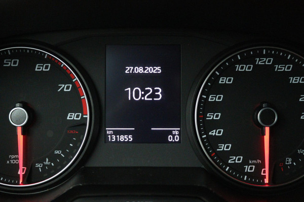 Seat Arona 1.0 TSI Xcellence Launch Edition (STOELVERWARMING, CAMERA, NAVIGATIE, CRUISE CONTROL ADAPTIEF, PARKEERSENSOREN)