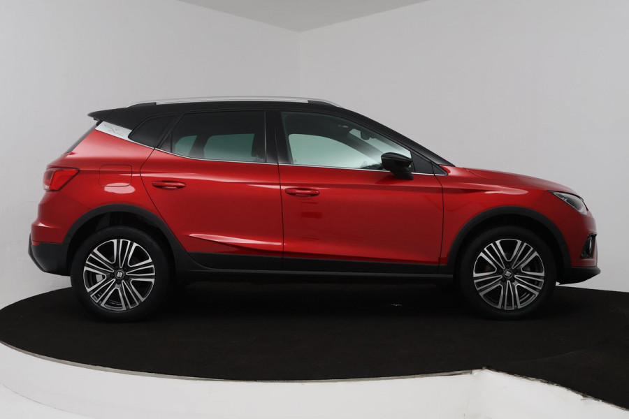Seat Arona 1.0 TSI Xcellence Launch Edition (STOELVERWARMING, CAMERA, NAVIGATIE, CRUISE CONTROL ADAPTIEF, PARKEERSENSOREN)