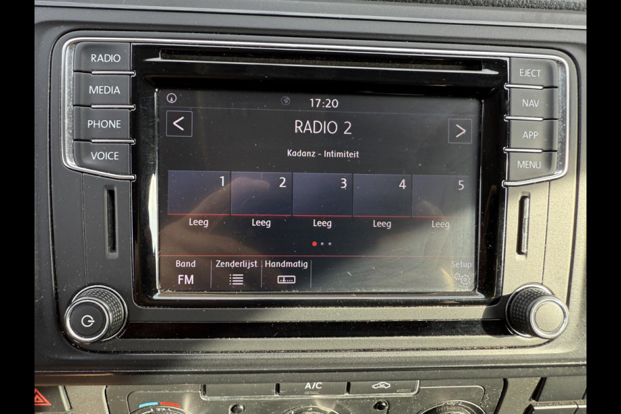 Volkswagen Transporter 2.0 TDI 150PK EURO 6 L1H1 Navigatie systeem/cruise control