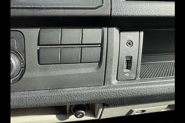 Volkswagen Transporter 2.0 TDI 150PK EURO 6 L1H1 Navigatie systeem/cruise control
