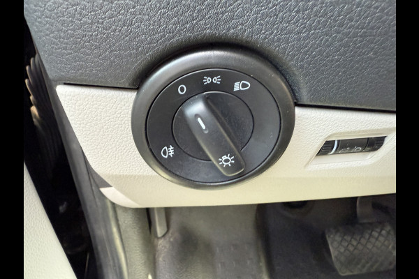 Volkswagen Transporter 2.0 TDI 150PK EURO 6 L1H1 Navigatie systeem/cruise control