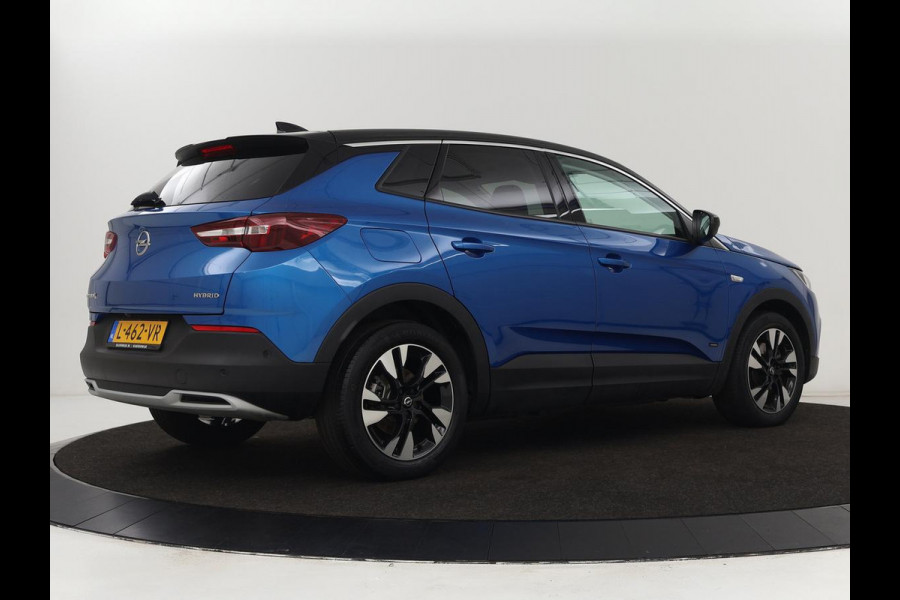 Opel Grandland X 1.6 Turbo Hybrid Ultimate | Stoelventilatie | Leder | Camera | Carplay | Stoelverwarming | Keyless | Full LED | Navigatie | PHEV | Plug In