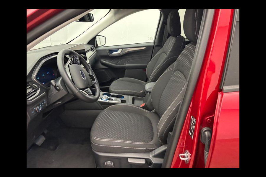 Ford Kuga 2.5 PHEV Titanium 243pk | Driver Assistance Pack | Winterpack | Wegklapbare Trekhaak | 2.100kg Trekgewicht |