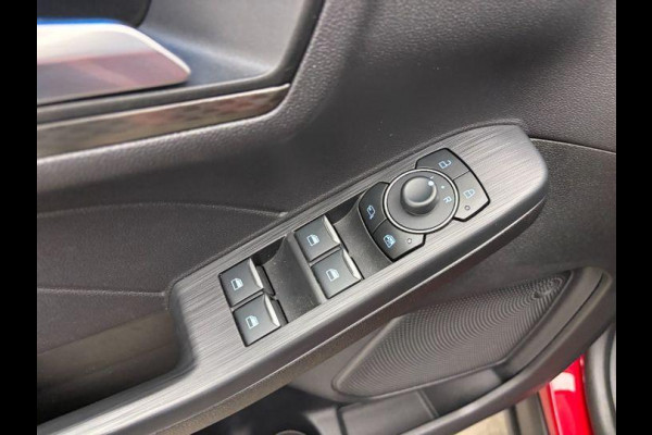 Ford Kuga 2.5 PHEV Titanium 243pk | Driver Assistance Pack | Winterpack | Wegklapbare Trekhaak | 2.100kg Trekgewicht |