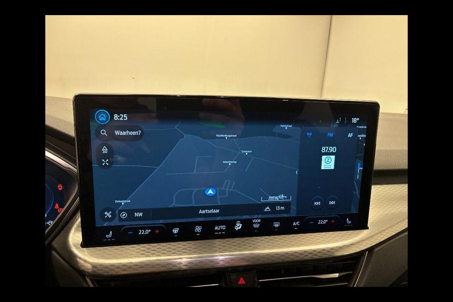 Ford Kuga 2.5 PHEV Titanium 243pk | Driver Assistance Pack | Winterpack | Wegklapbare Trekhaak | 2.100kg Trekgewicht |